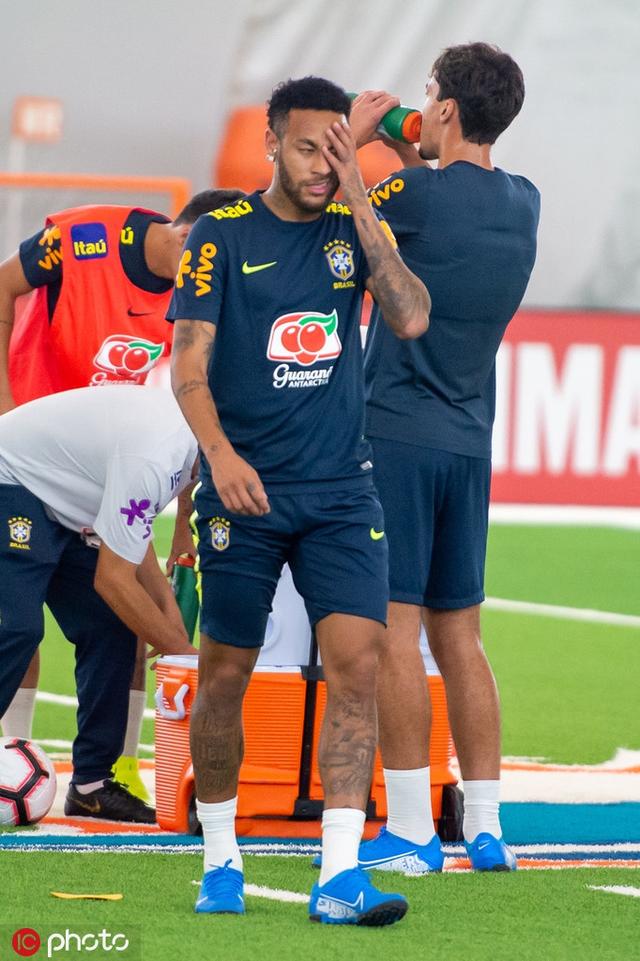 现抢眼